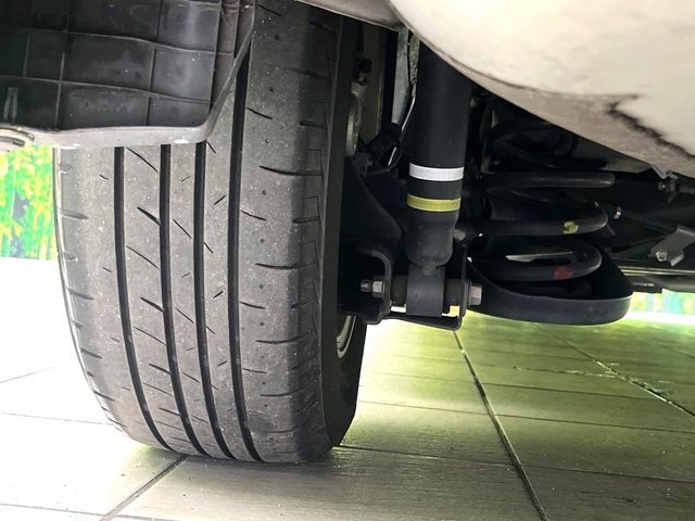 TOYOTA NOAH HYBRID 2019 Image 31