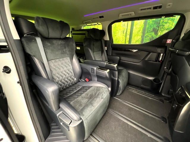 TOYOTA ALPHARD 2017 Image 31