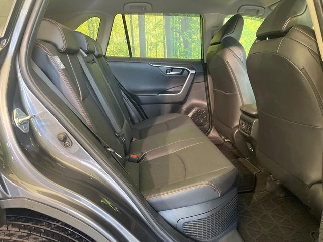 TOYOTA RAV4 HYBRID 4WD 2023 Image 31