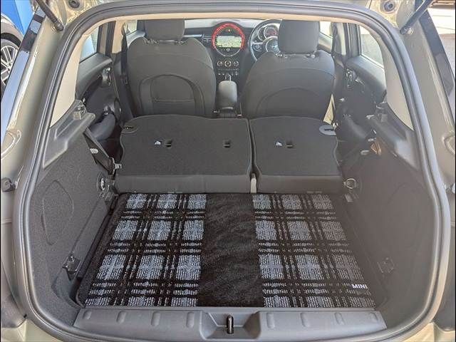 BMW MINI COOPER S 5DOOR 2020 Image 31