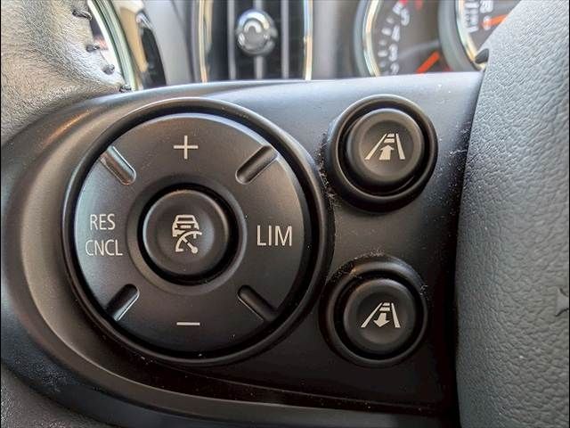 BMW MINI COOPER D CROSSO 2021 Image 31