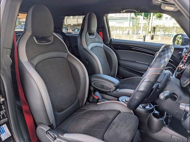 BMW MINI 2021 Image 31