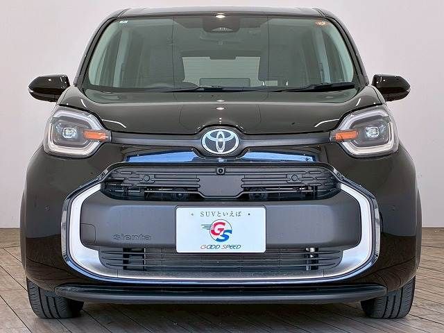 TOYOTA SIENTA HYBRID 2025 Image 31