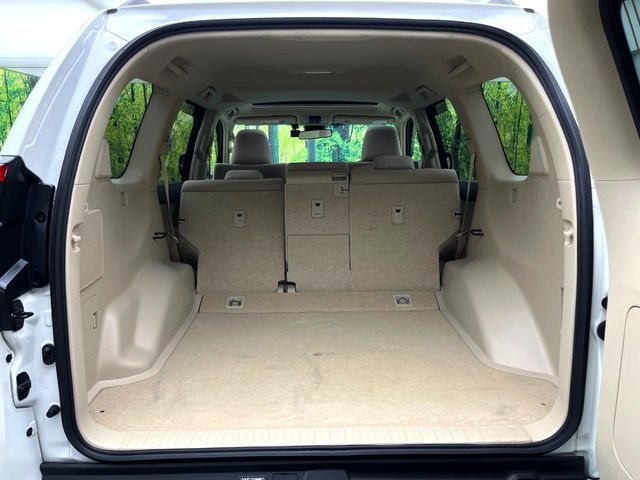 TOYOTA LANDCRUISER PRADO 2023 Image 31