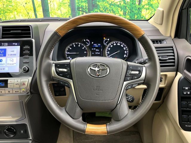 TOYOTA LANDCRUISER PRADO 2023 Image 31