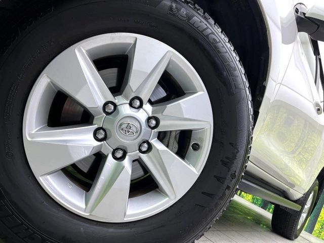 TOYOTA LANDCRUISER PRADO 2023 Image 31