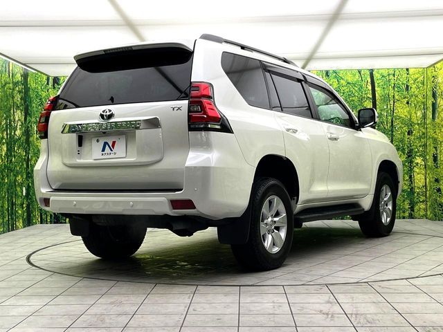 TOYOTA LANDCRUISER PRADO 2023 Image 31