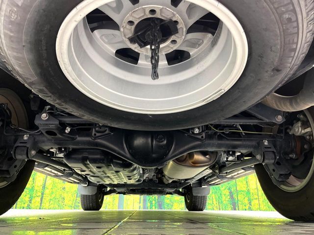 TOYOTA LANDCRUISER PRADO 2023 Image 31