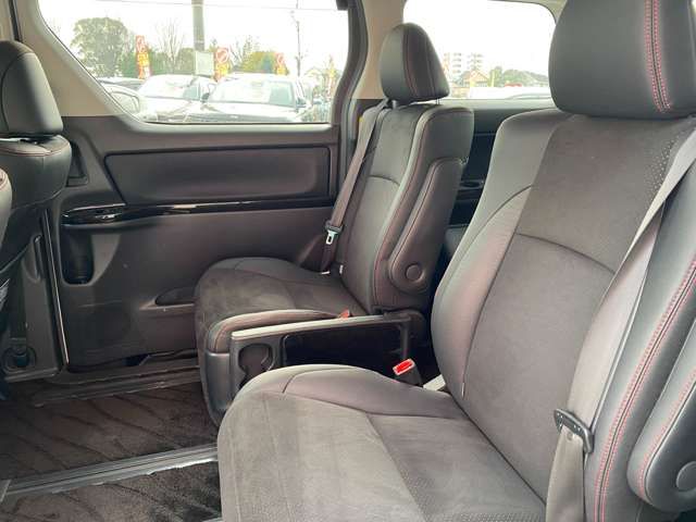 TOYOTA VELLFIRE 2013 Image 31