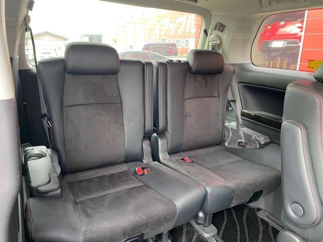 TOYOTA VELLFIRE 2013 Image 31