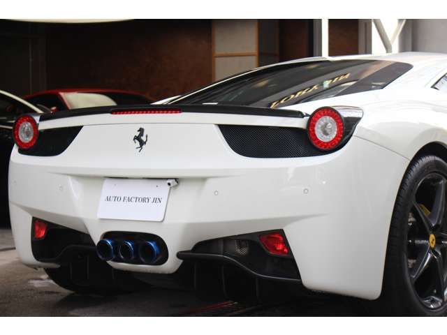 FERRARI 458 ITALIA 2011 Image 31