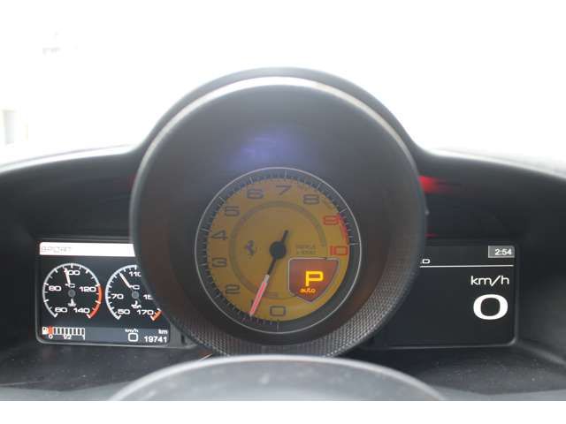 FERRARI 458 ITALIA 2011 Image 31