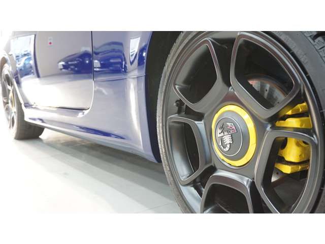 FIAT ABARTH 595C 2020 Image 31