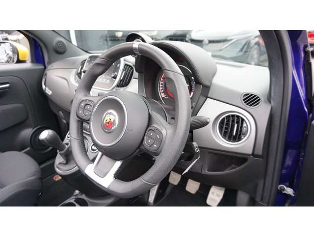 FIAT ABARTH 595C 2020 Image 31