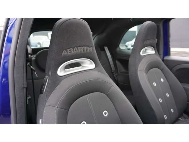 FIAT ABARTH 595C 2020 Image 31