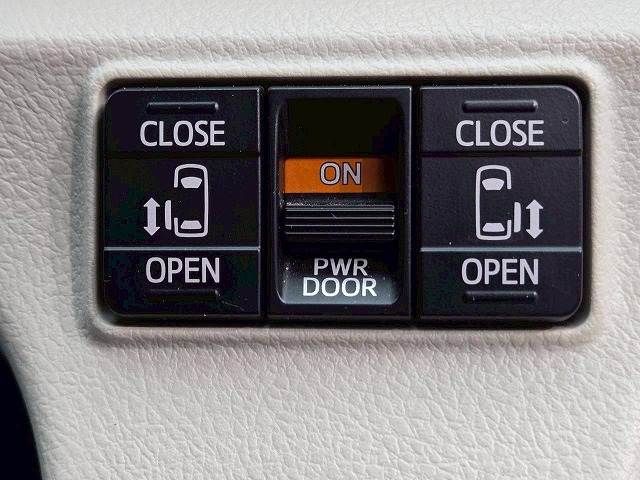 TOYOTA SIENTA 2016 Image 31