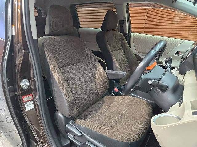 TOYOTA SIENTA 2016 Image 31