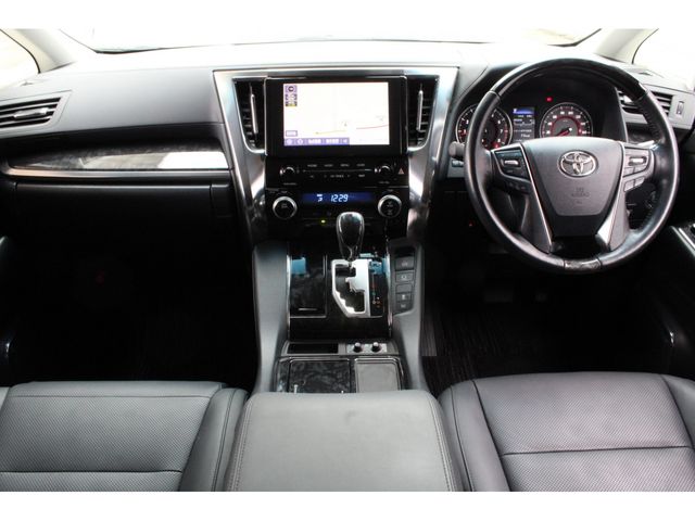 TOYOTA ALPHARD 2021 Image 31