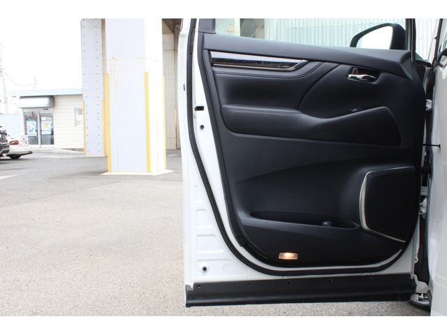 TOYOTA ALPHARD 2021 Image 31