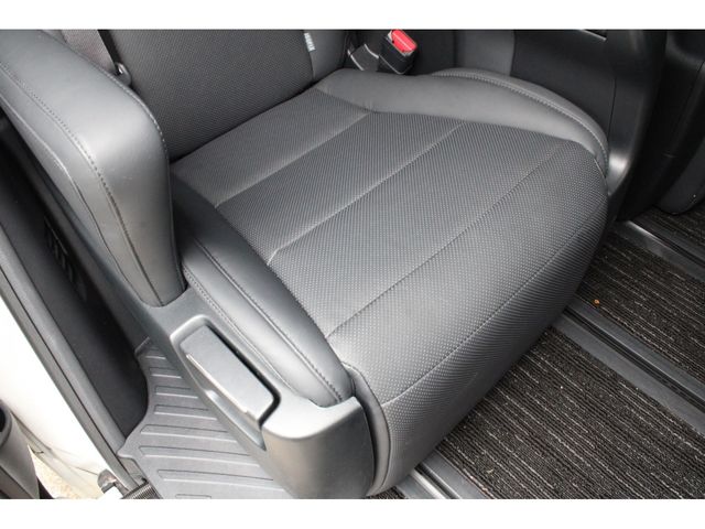 TOYOTA ALPHARD 2021 Image 31