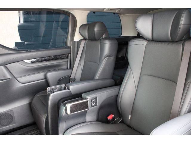 TOYOTA ALPHARD 2023 Image 31
