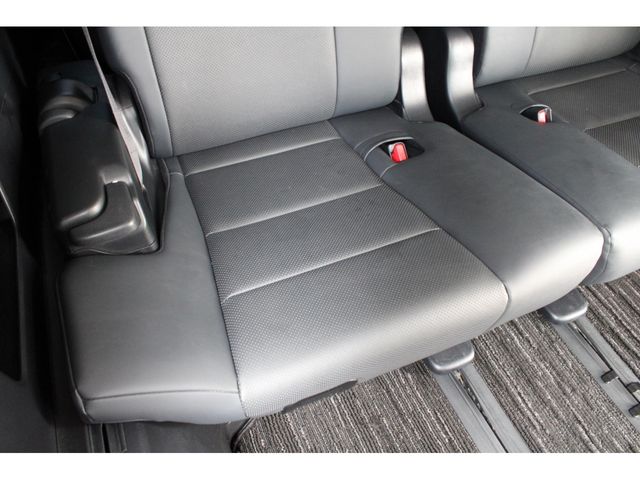 TOYOTA ALPHARD 2023 Image 31