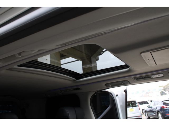 TOYOTA ALPHARD 2023 Image 31