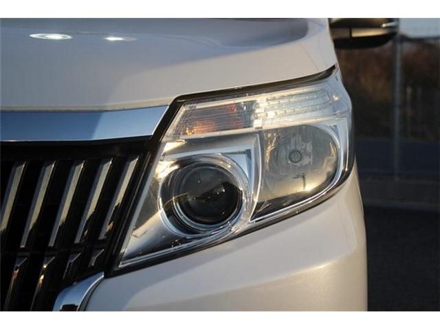 TOYOTA ESQUIRE 2015 Image 31