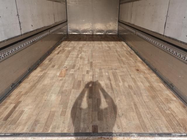 MITSUBISHI FUSOU FIGHTER 2015 Image 31