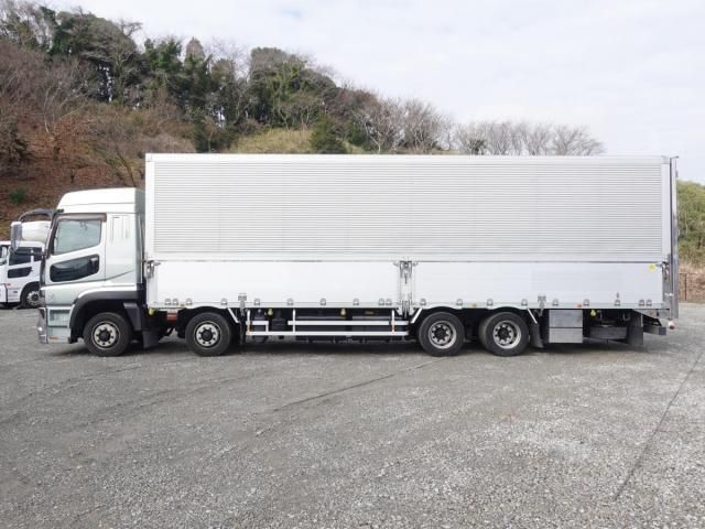 MITSUBISHI FUSOU SUPER GREAT 2018 Image 31