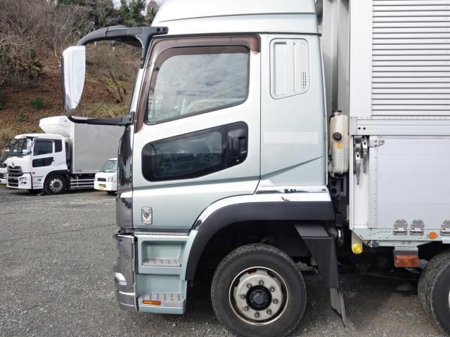 MITSUBISHI FUSOU SUPER GREAT 2018 Image 31