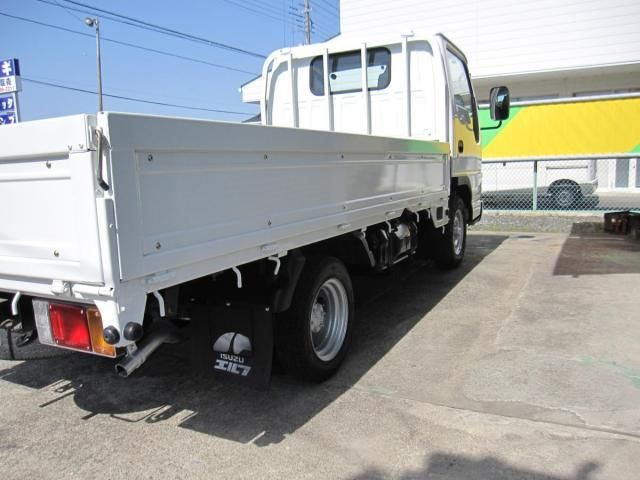ISUZU ELF 2004 Image 31
