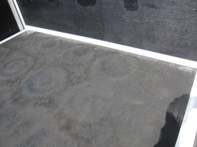 ISUZU ELF 2004 Image 31