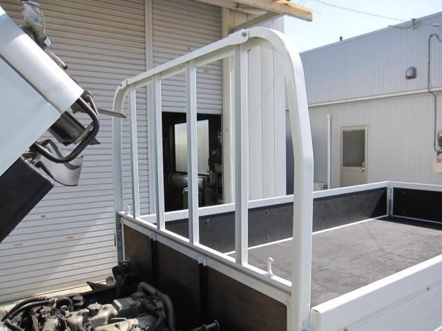 ISUZU ELF 2004 Image 31