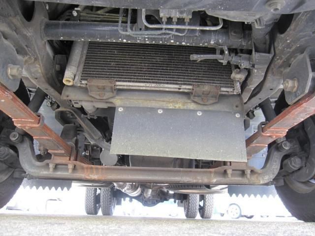 ISUZU ELF 2004 Image 31