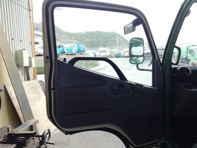 TOYOTA DYNA 2015 Image 31