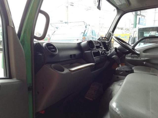 TOYOTA DYNA 2015 Image 31
