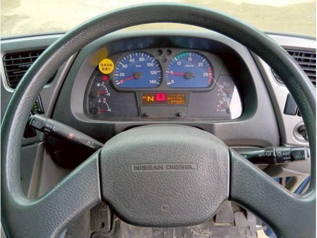 NISSAN DIESEL QUON 2008 Image 31