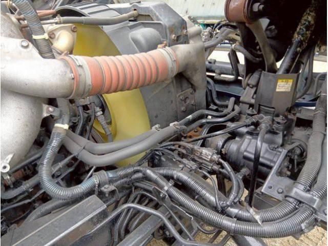 NISSAN DIESEL QUON 2008 Image 31