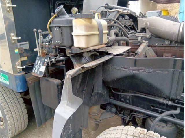 NISSAN DIESEL QUON 2008 Image 31