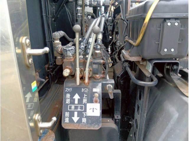 NISSAN DIESEL QUON 2008 Image 31