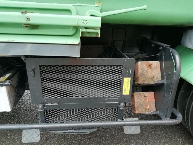 HINO DUTRO 2015 Image 31