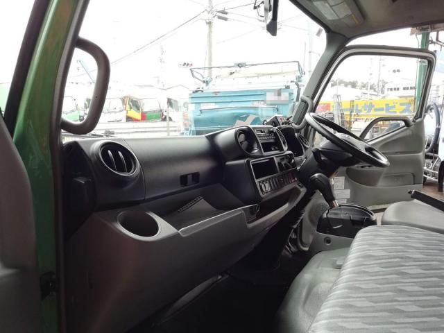 HINO DUTRO 2015 Image 31