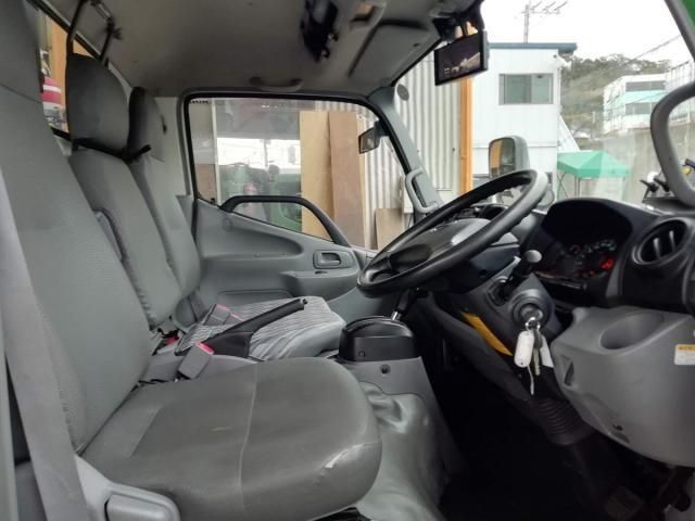 HINO DUTRO 2015 Image 31