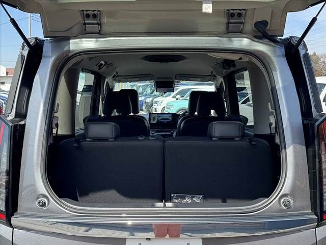 NISSAN SERENA  WG 2024 Image 31