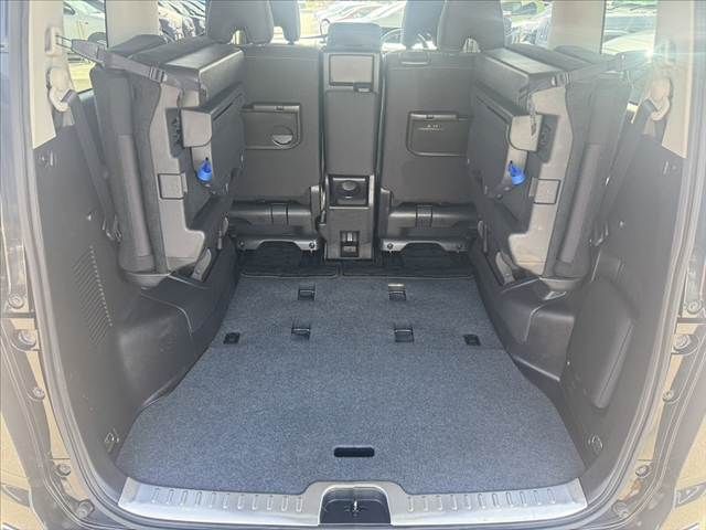 NISSAN SERENA  S-HYBRID 2017 Image 31