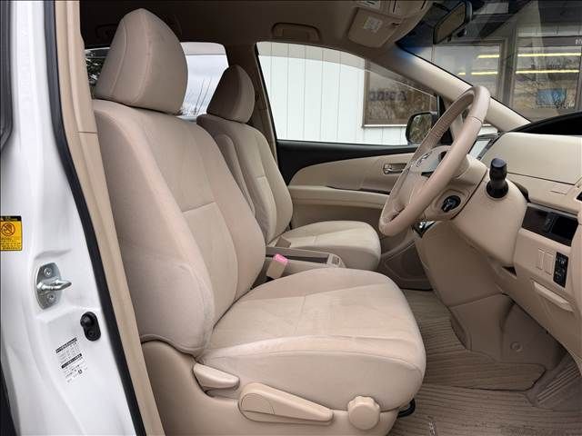 TOYOTA ESTIMA 2012 Image 31