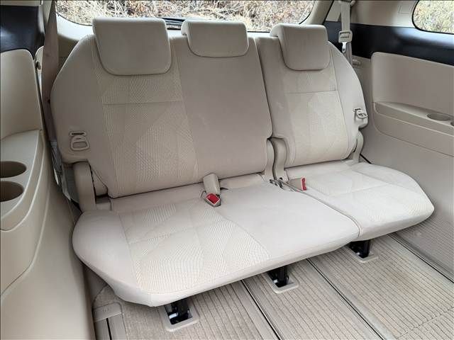 TOYOTA ESTIMA 2012 Image 31