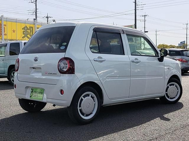 TOYOTA SIENTA 2013 Image 31
