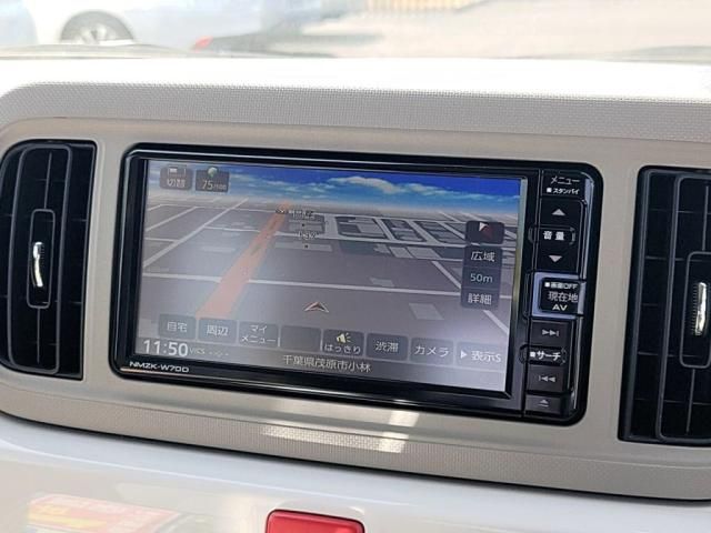 TOYOTA SIENTA 2013 Image 31